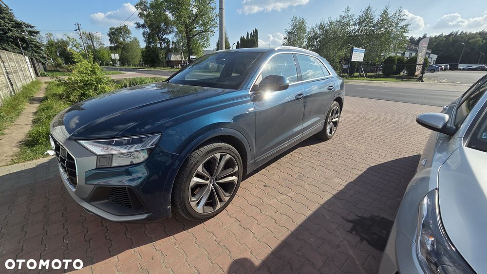 Audi Q8 - 1