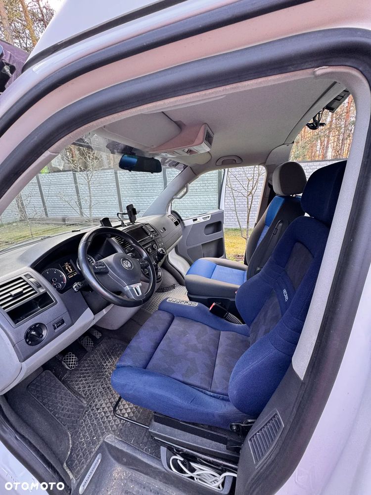 Volkswagen Transporter L2H2 4Motion - 13