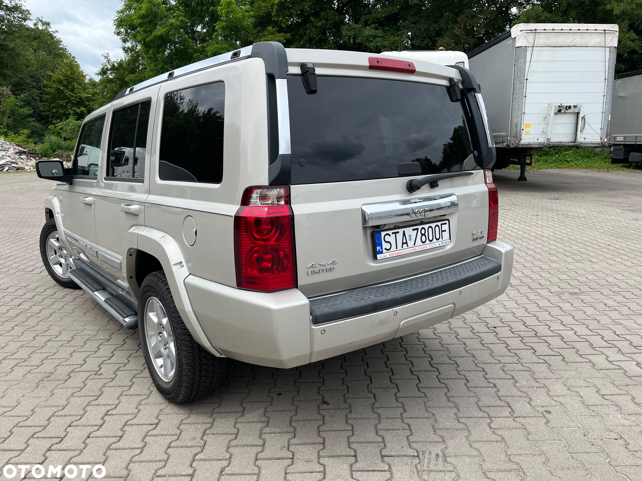 Jeep Commander 5.7 V8 HEMI Automatik Limited - 19