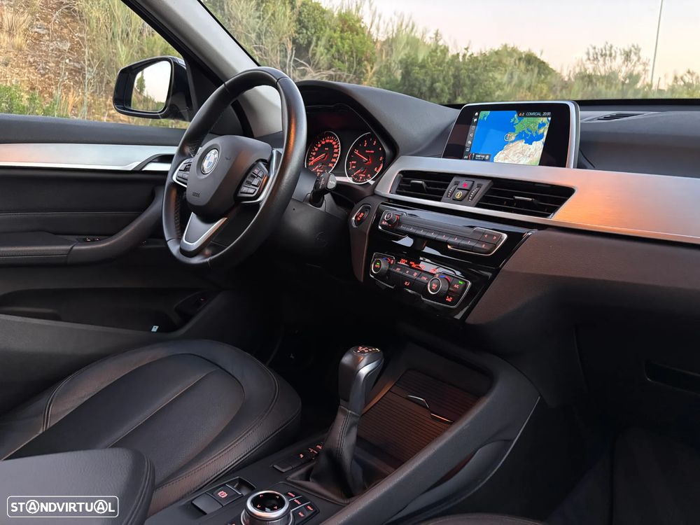 BMW X1 18 d sDrive Auto xLine - 26