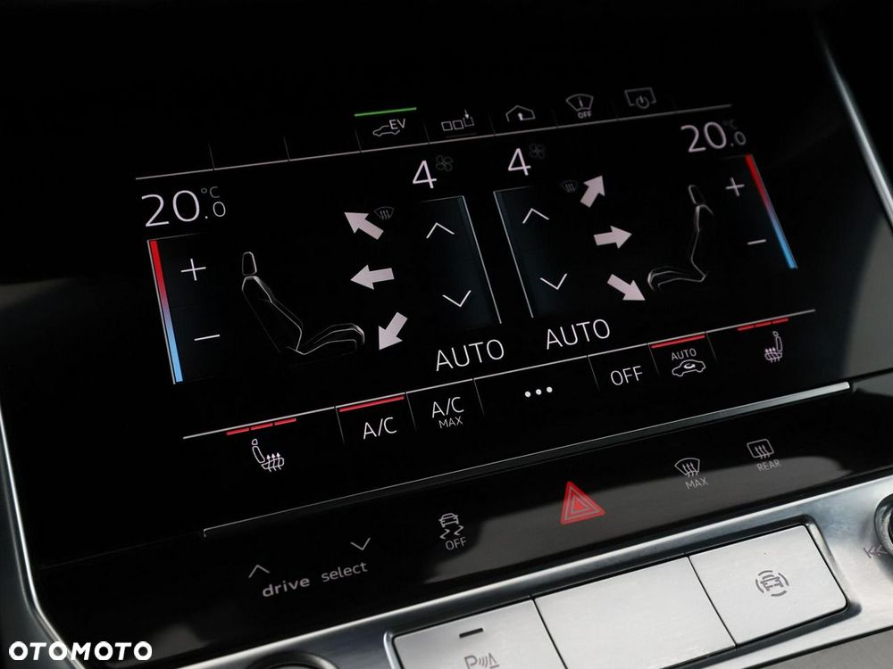 Audi A6 Avant 55 TFSI e quattro S tronic sport - 29