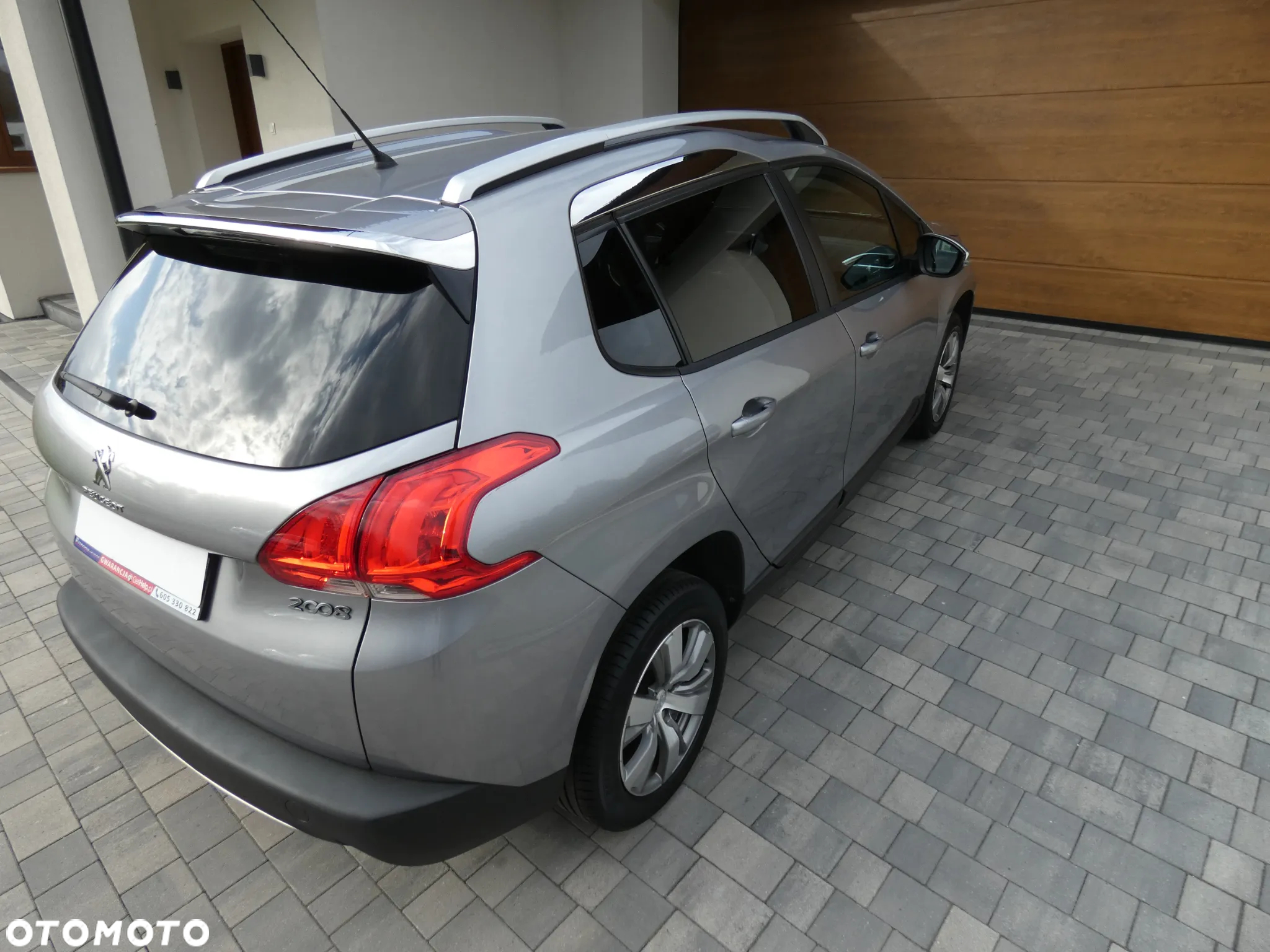 Peugeot 2008 - 3