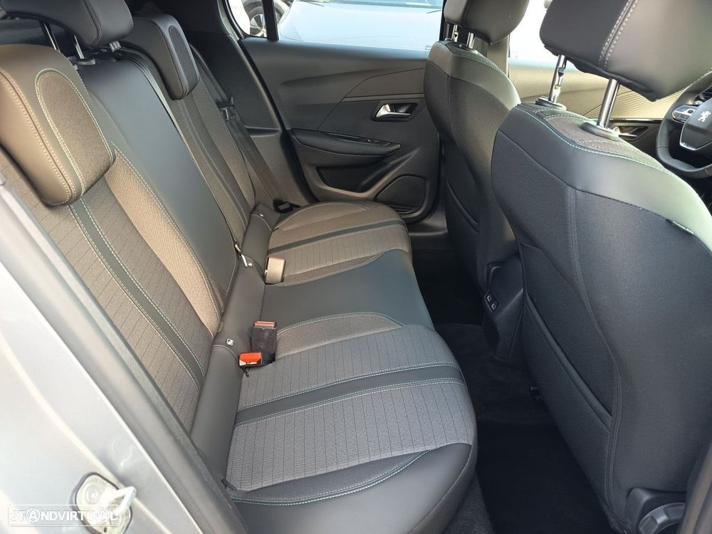 Peugeot e-208 50 kWh Allure - 14