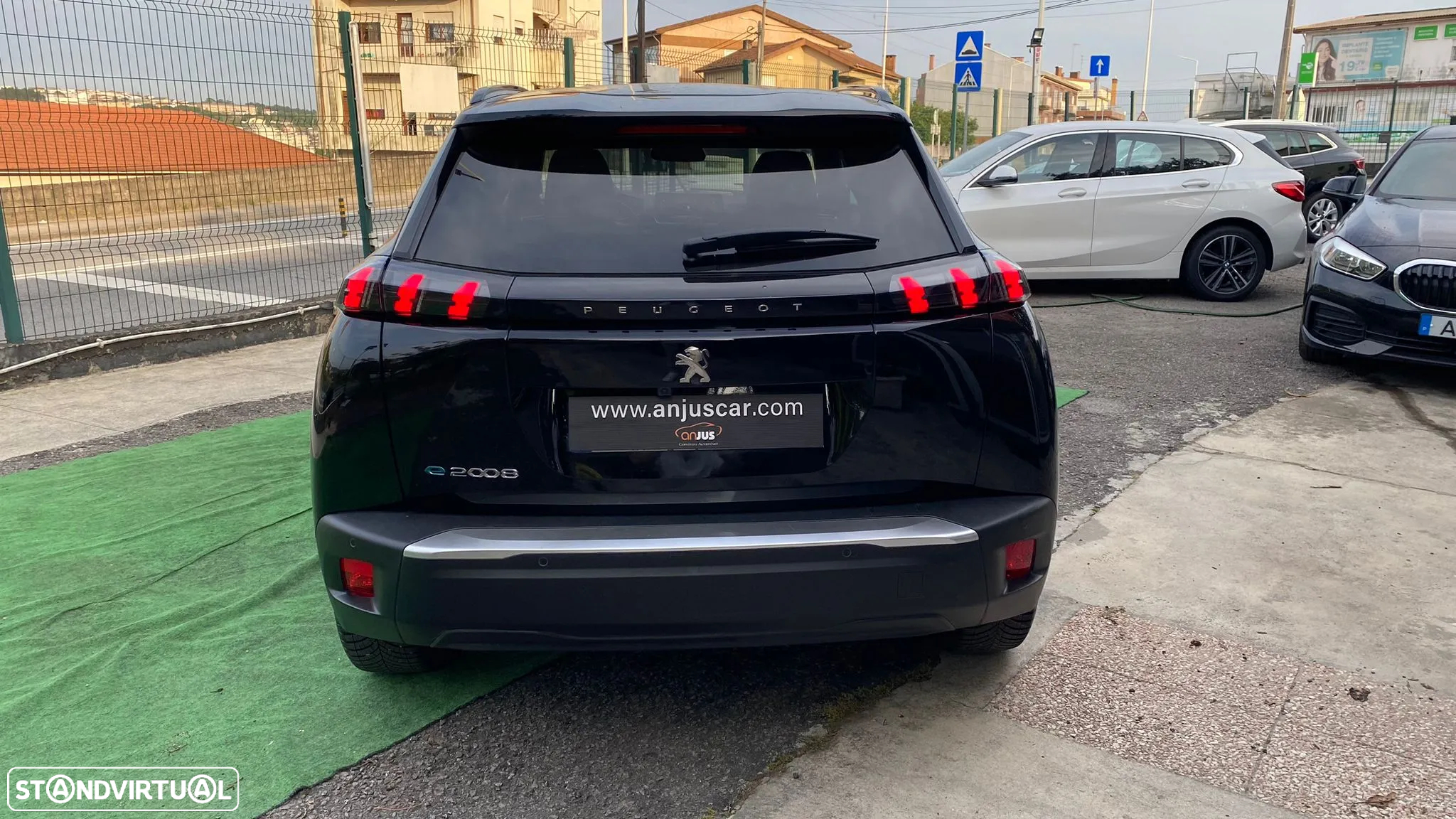 Peugeot e-2008 50 kWh Allure - 7