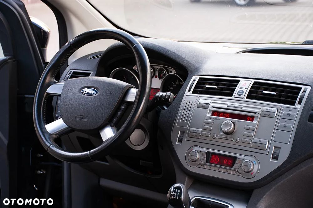 Ford Kuga 2.0 TDCi 4x4 Titanium - 18