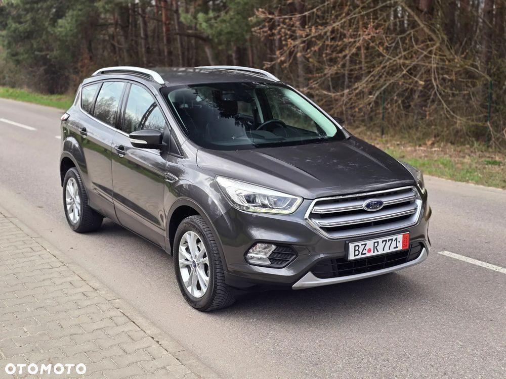 Ford Kuga 1.5 EcoBoost 2x4 Titanium - 11