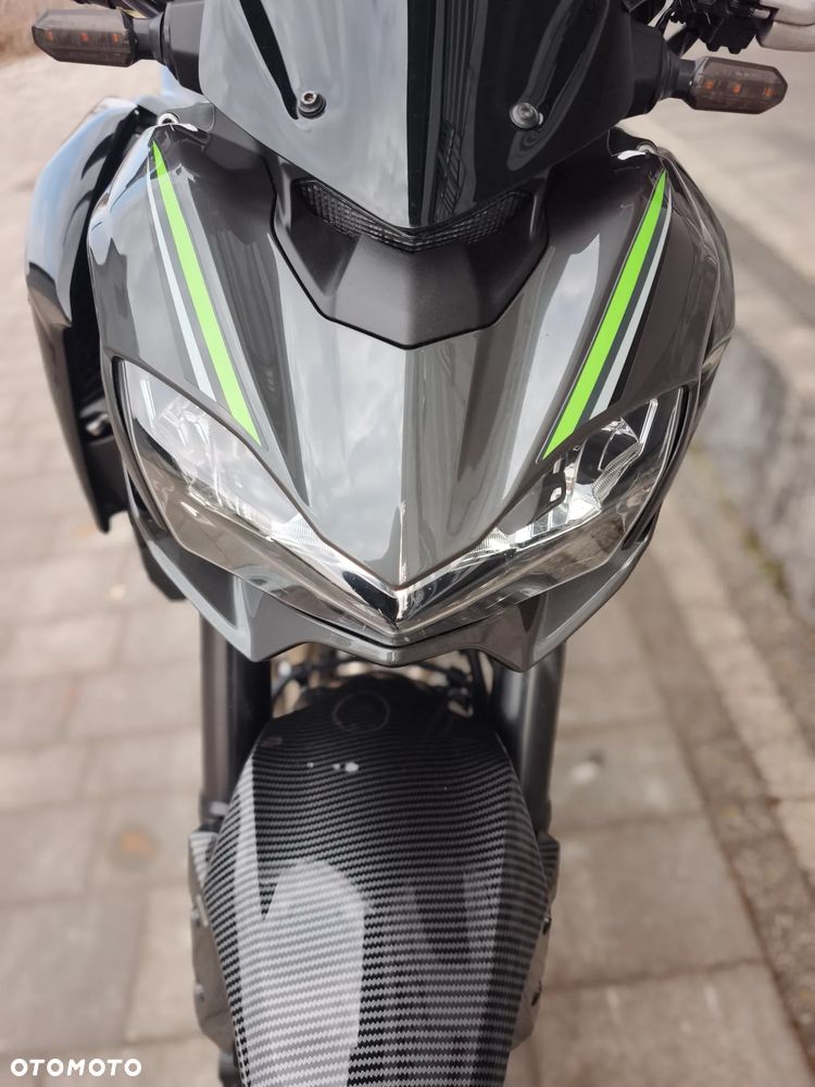 Kawasaki Z 900 - 25