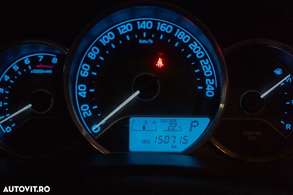 Toyota Corolla 1.6 Valvematic CVT Sol - 36