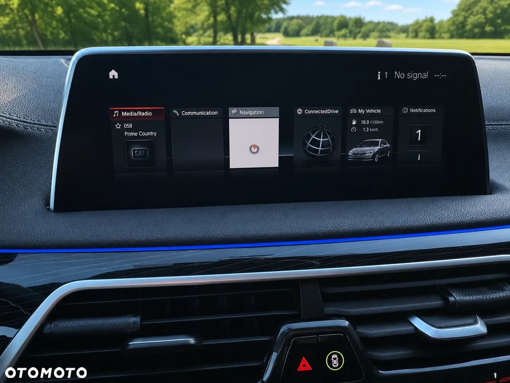BMW Seria 7 740Li - 34