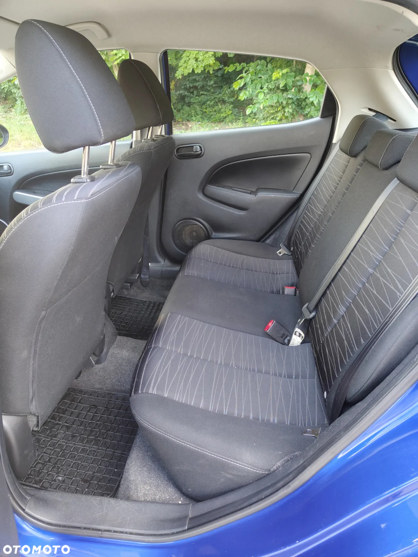 Mazda 2 - 8