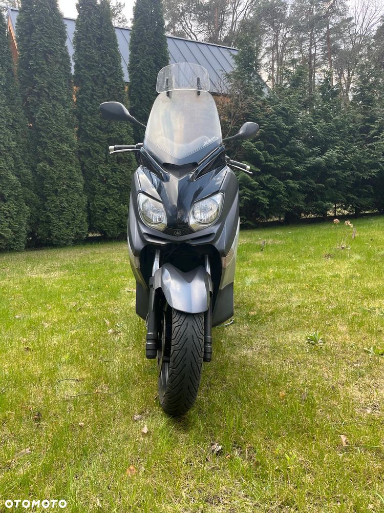 Yamaha X-max - 4