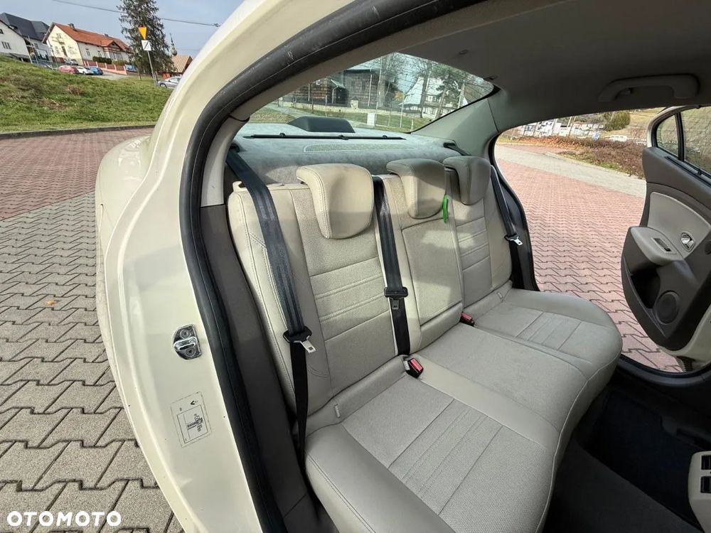 Renault Fluence 1.6 dCi Zen - 4