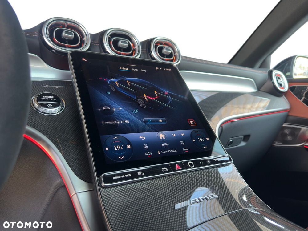 Mercedes-Benz GLC - 16
