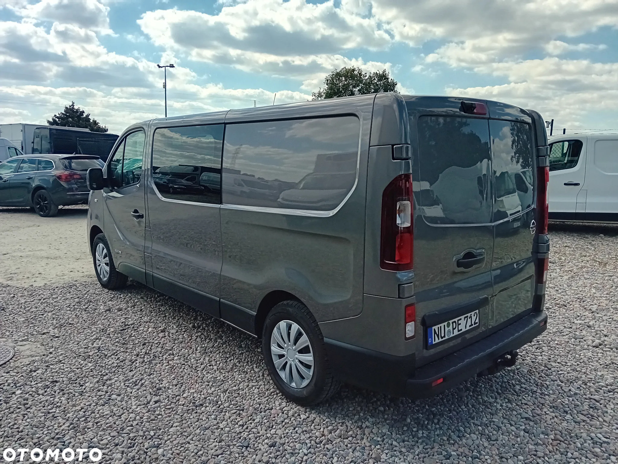 Nissan NV300 - 7