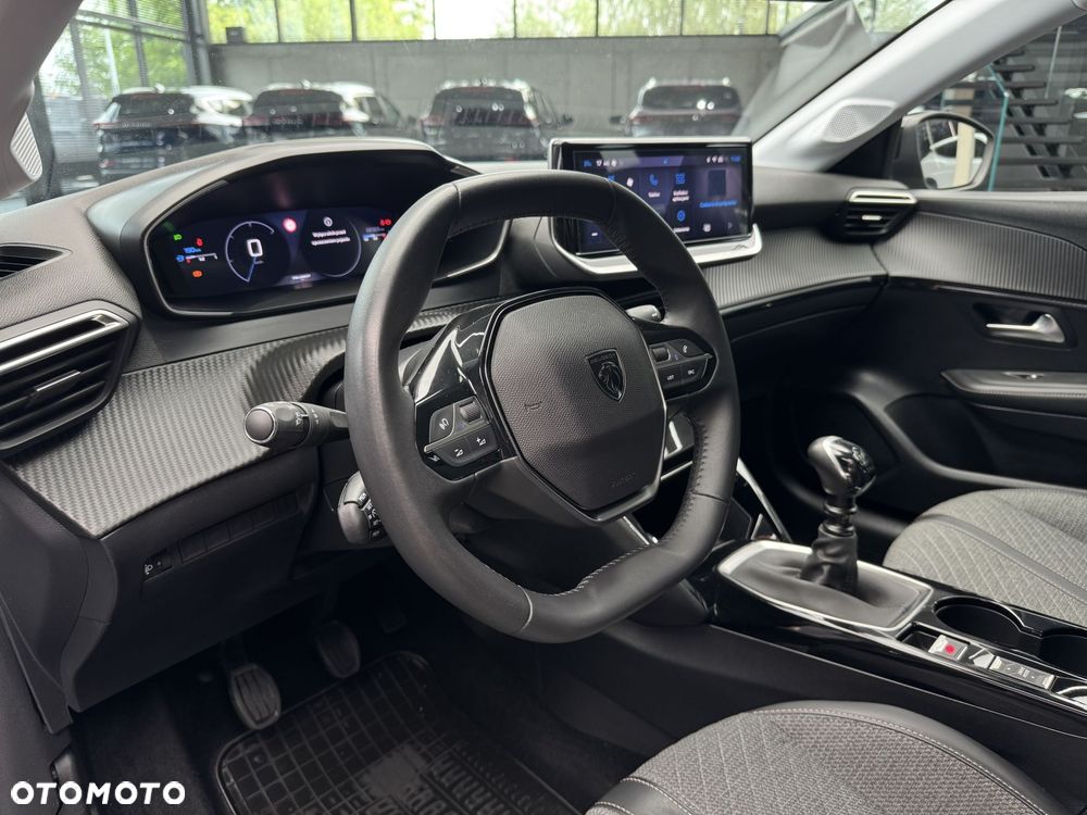Peugeot 208 1.2 PureTech Allure S&S - 10