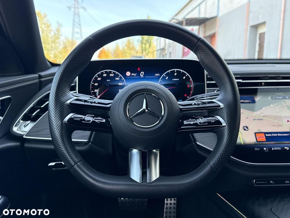 Mercedes-Benz Klasa E - 20