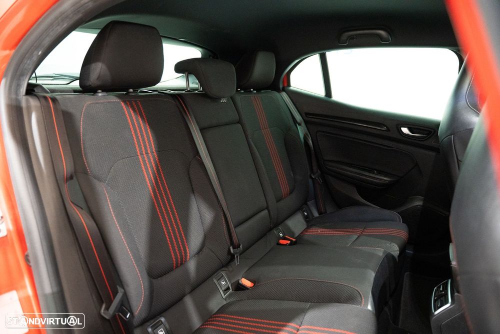 Renault Mégane 1.5 Blue dCi R.S. Line - 23