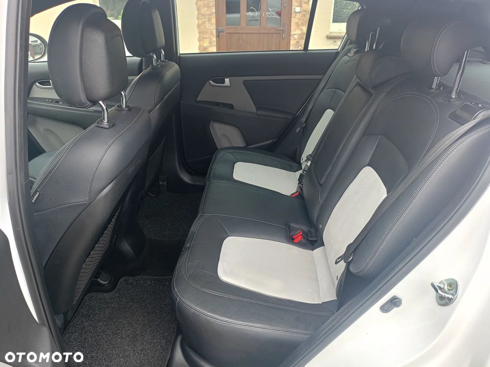 Kia Sportage 1.7 CRDI Business Line 2WD - 11