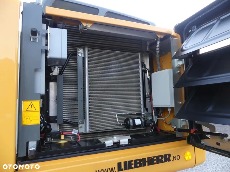 Liebherr A914 Rototilt / Sprowadzony / Bogata Wersja / - 18