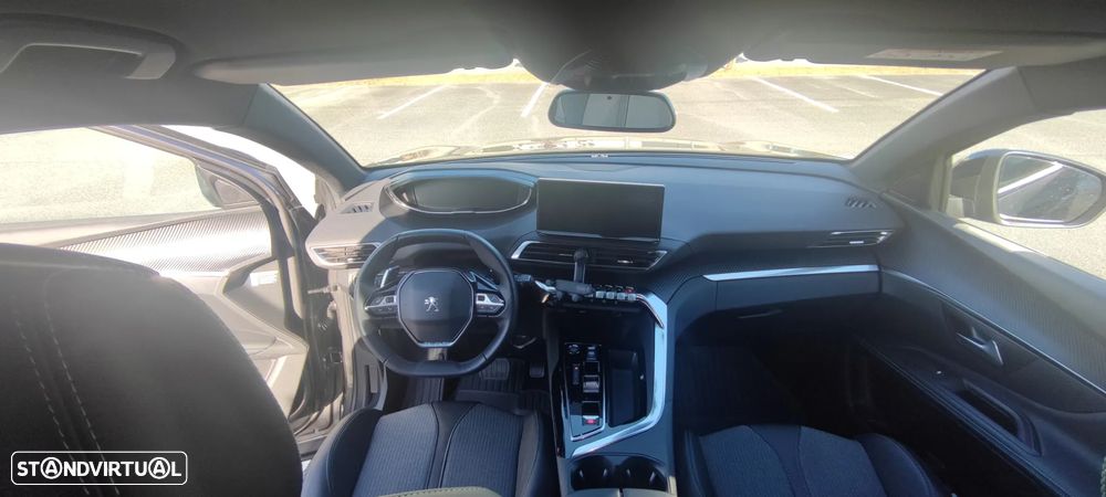 Peugeot 5008 1.5 BlueHDi Allure Pack EAT8 - 4
