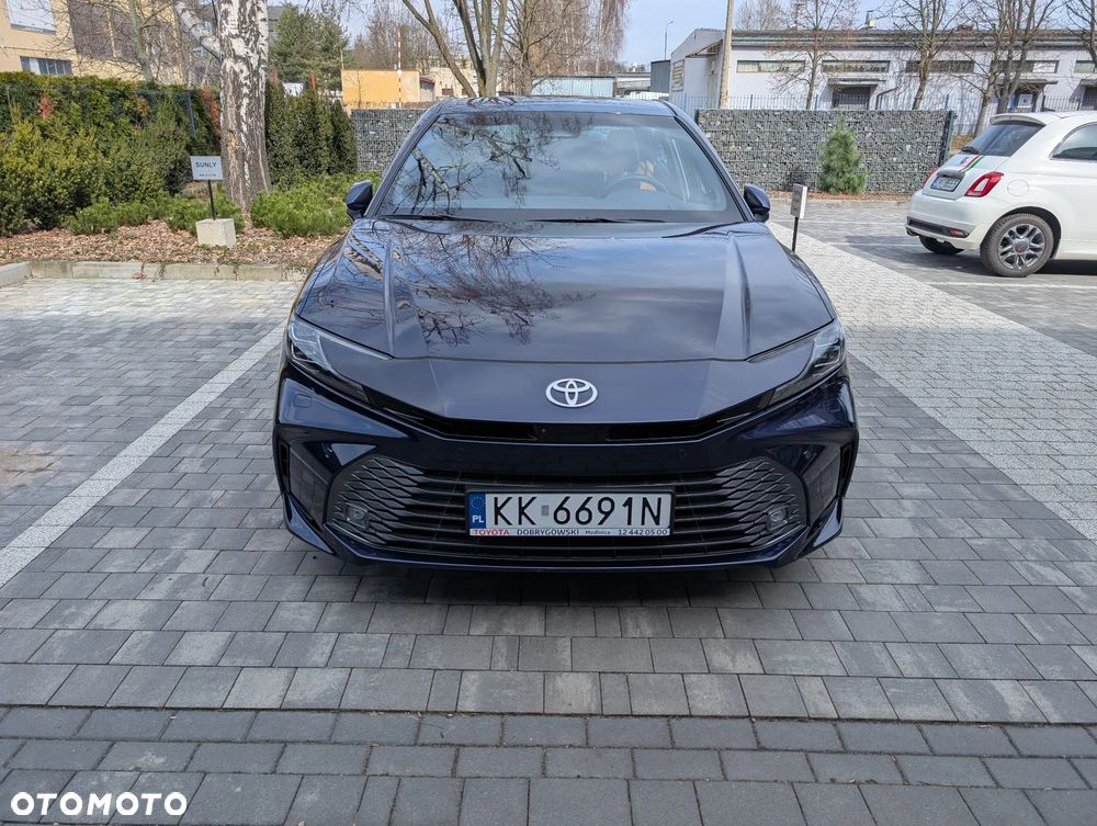 Toyota Camry 2.5 Hybrid Dynamic Force Executive e-CVT - 3