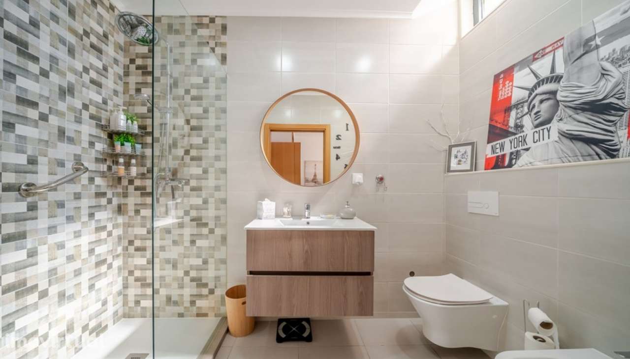 Moradia V4 com piscina para venda em Portimão, Algarve - Grande imagem: 5/26