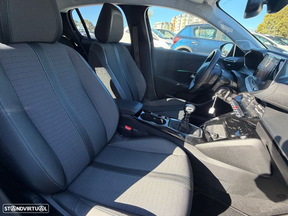 Peugeot 208 PureTech 100 Allure - 11