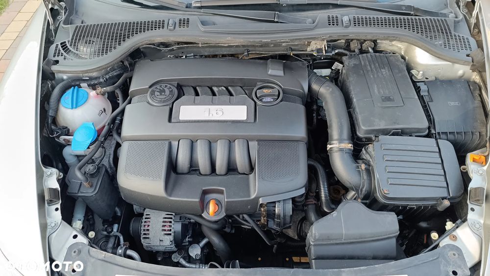 Skoda Octavia 1.6 Ambition - 24