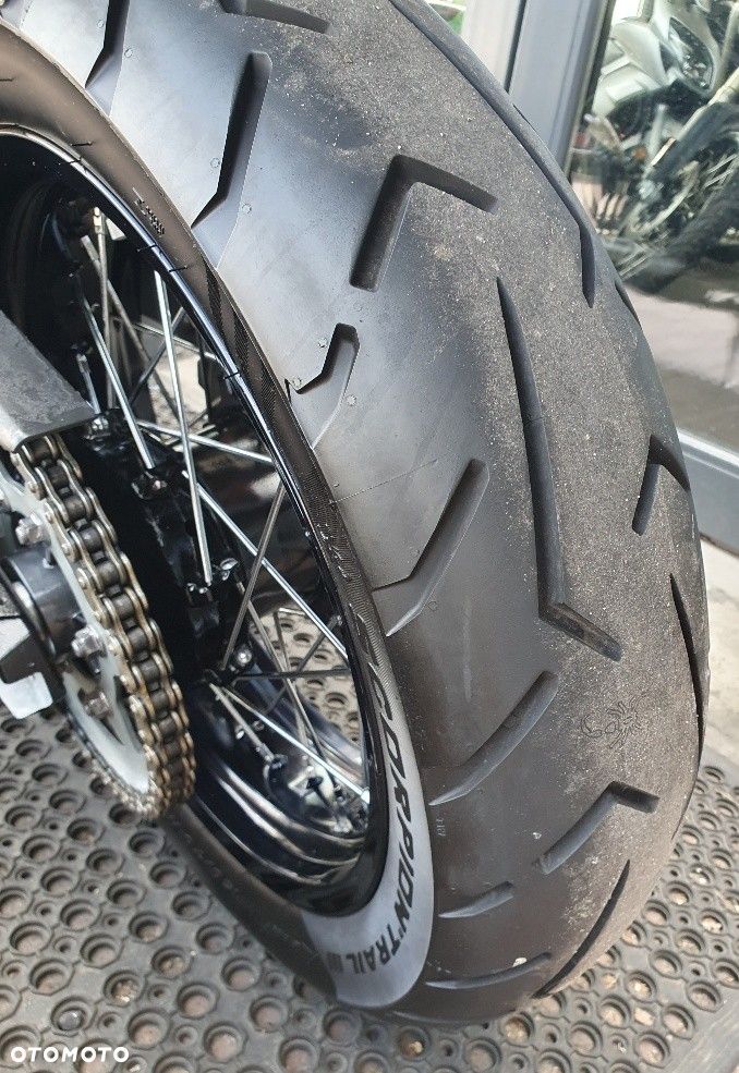 Triumph Tiger - 9