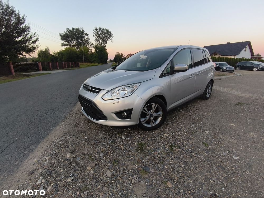 Ford Grand C-MAX - 1