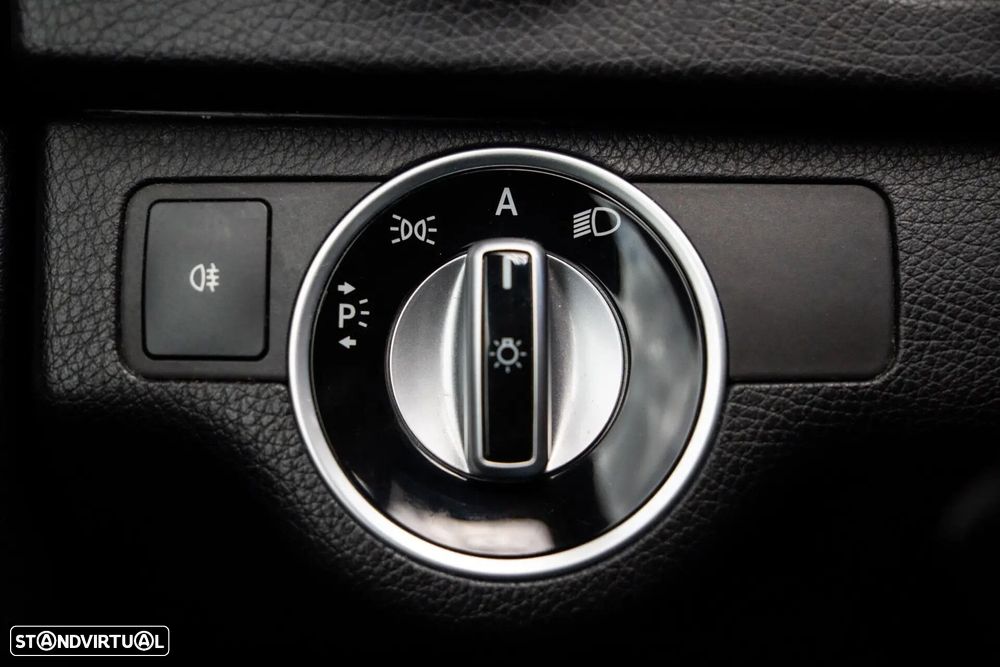 Mercedes-Benz C 220 - 30