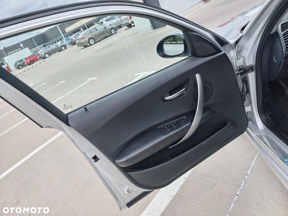 BMW Seria 1 - 16