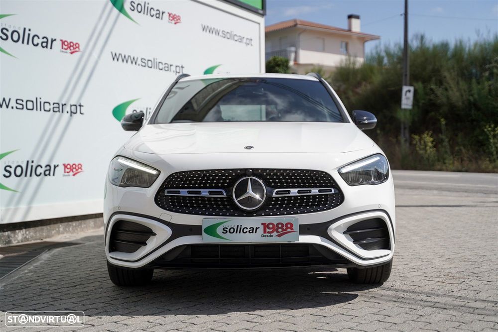 Mercedes-Benz GLA 180 d AMG Line - 8