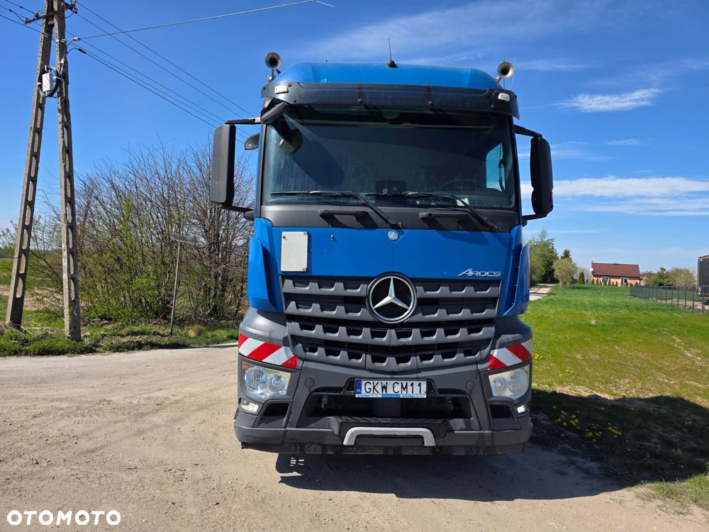 Mercedes-Benz Arocs - 4