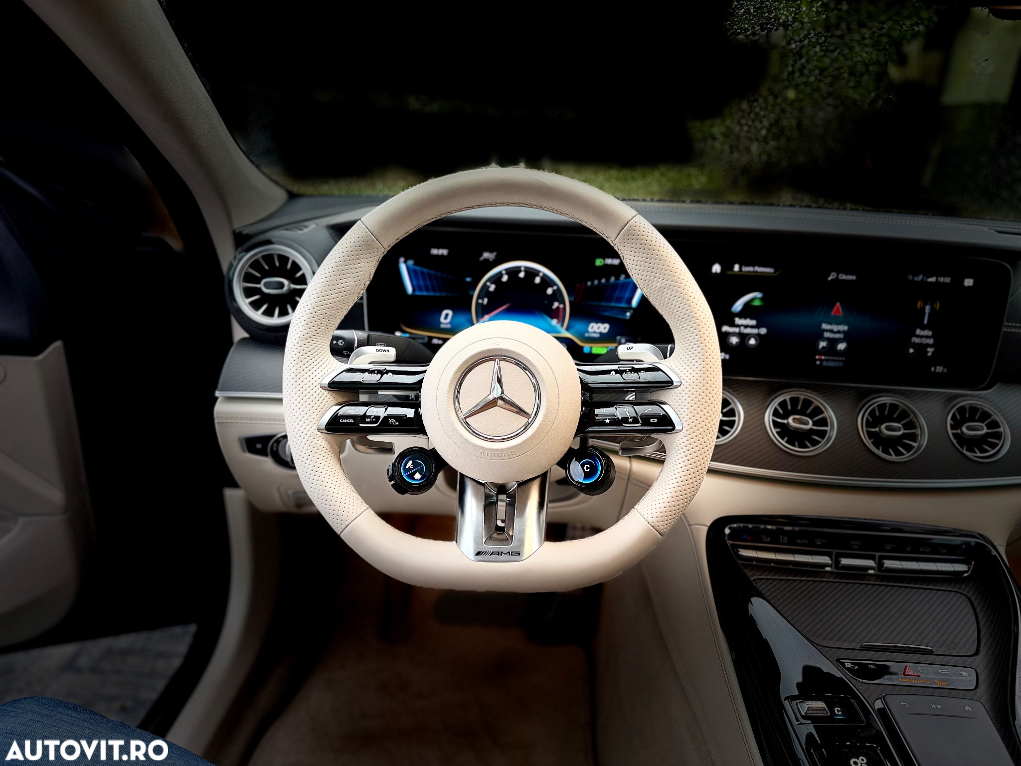 Mercedes-Benz AMG GT - 34