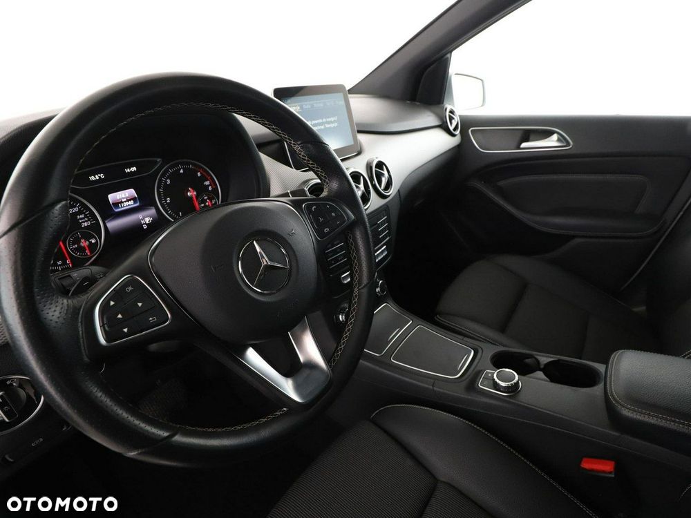 Mercedes-Benz Klasa B 180 (CDI) d 7G-DCT Urban - 15