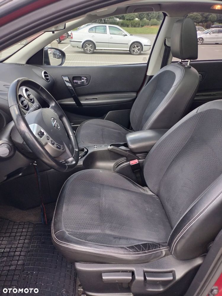 Nissan Qashqai 1.6 dCi Tekna S&S - 16