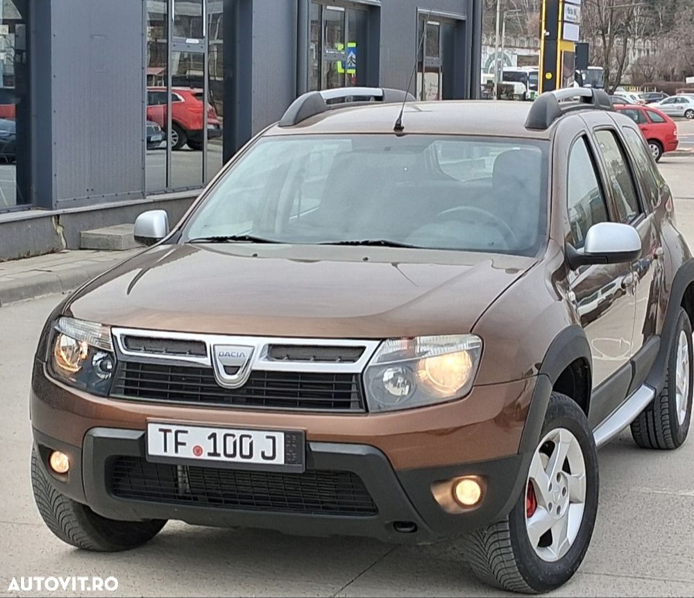 Dacia Duster 1.6 16V 4x4 Prestige - 1