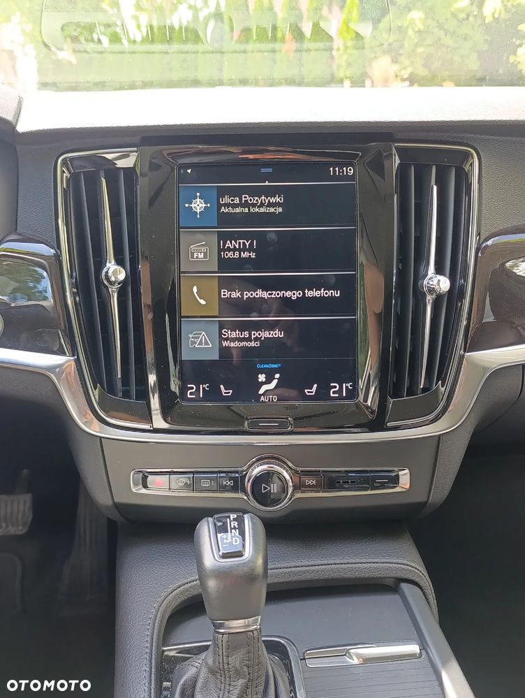 Volvo V90 D4 Momentum - 11