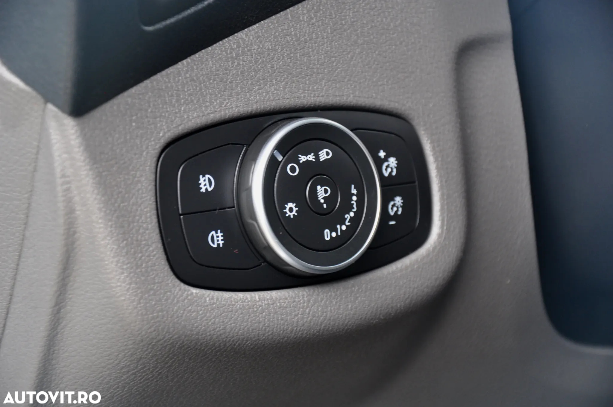 Ford Transit Connect L2H1 5 Locuri - 20