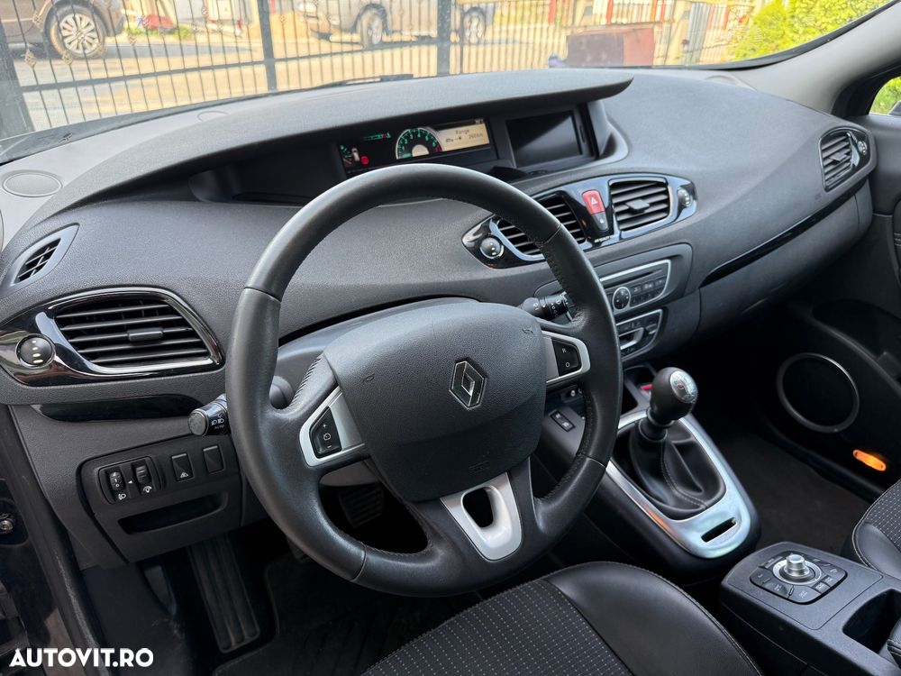 Renault Grand Scenic TCe 130 Dynamique - 6