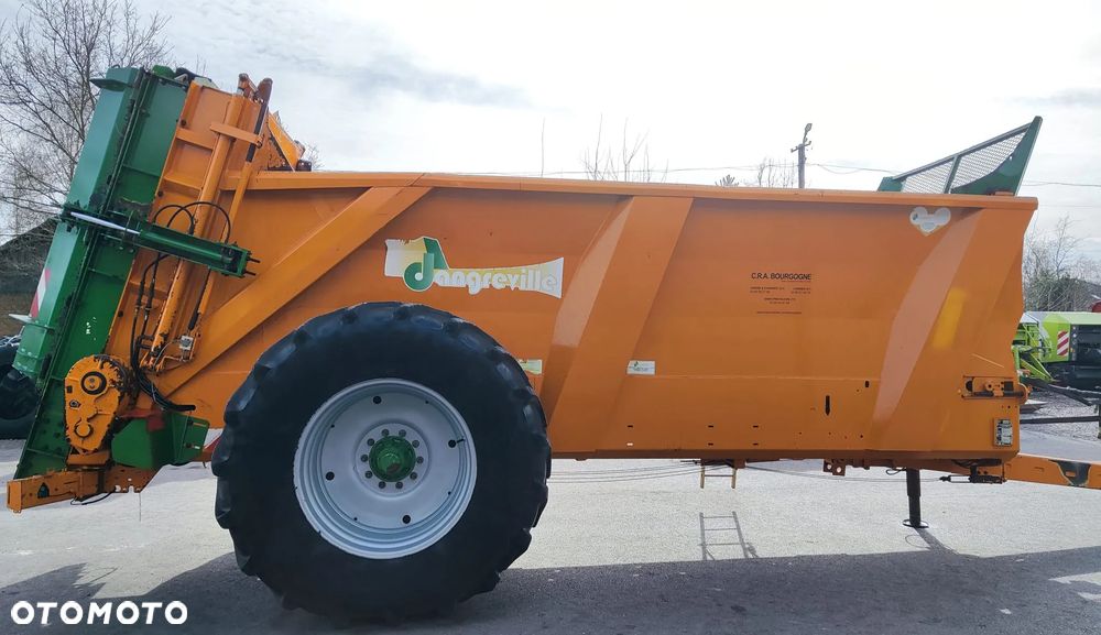 Inny DANGREVILLE  EV - 9