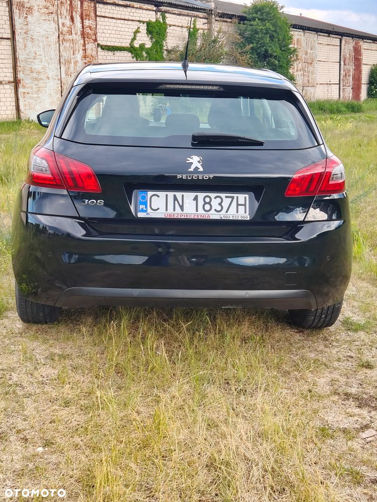 Peugeot 308 - 11