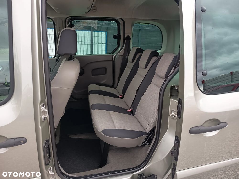 Renault Kangoo 1.6 16V 105 Happy Family - 25