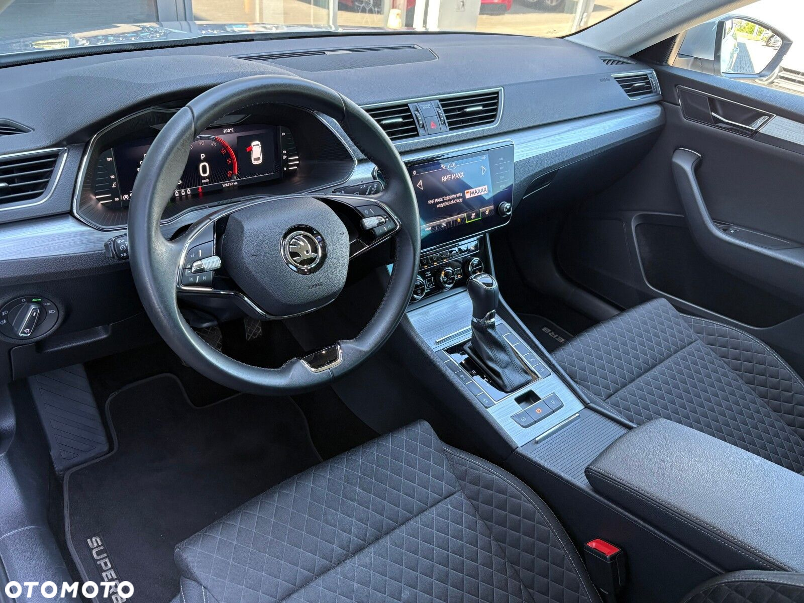 Skoda Superb 2.0 TDI SCR Ambition DSG - 11