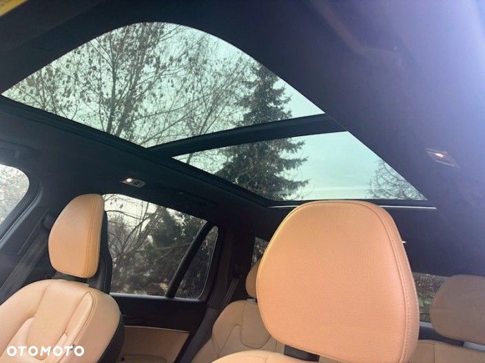 Volvo XC 90 T6 AWD Geartronic Momentum - 10