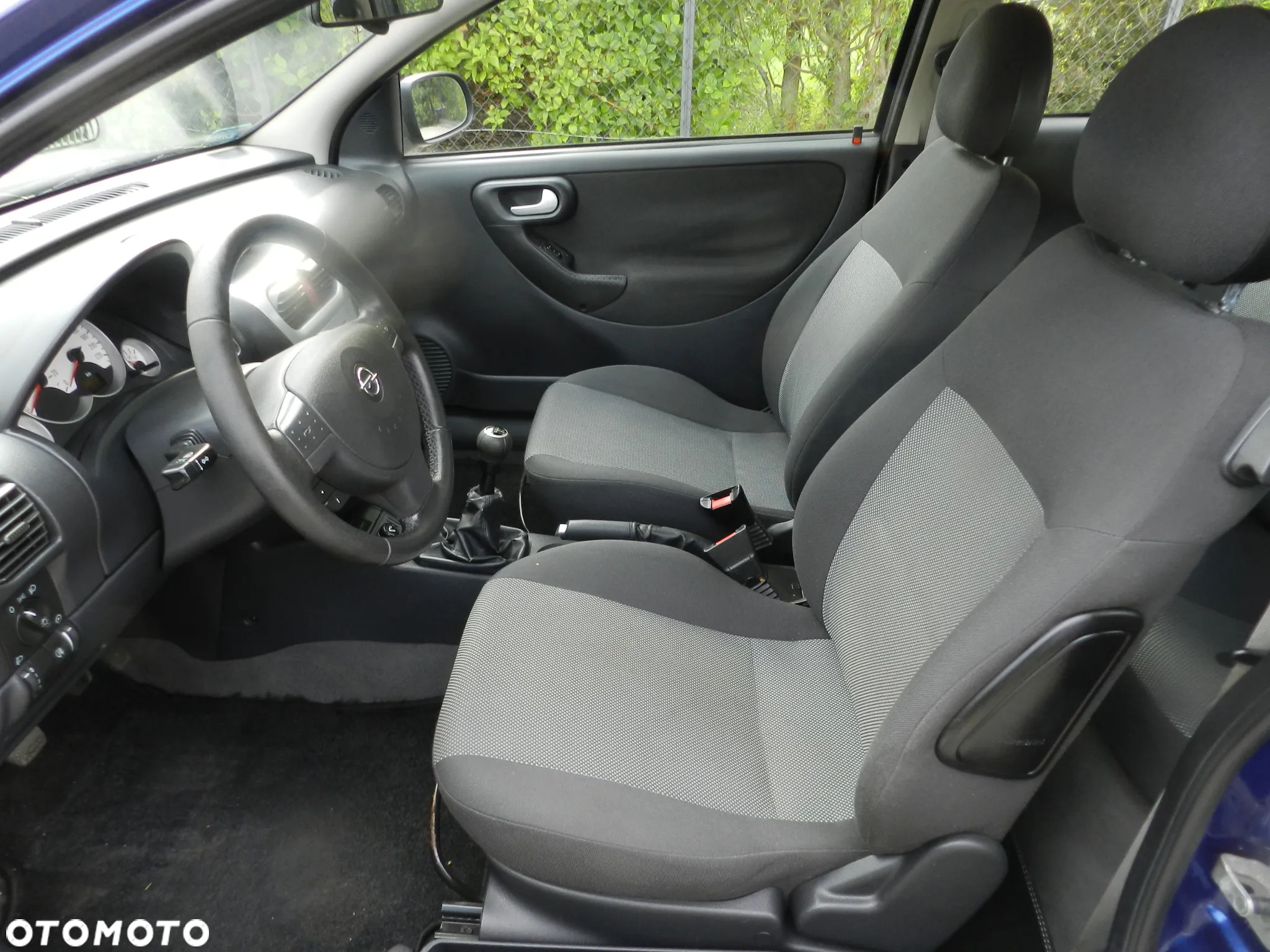 Opel Corsa 1.0 12V Essentia - 15