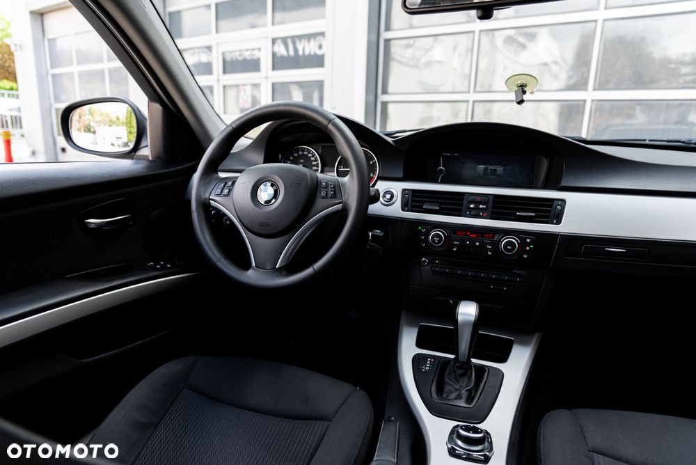 BMW Seria 3 - 14