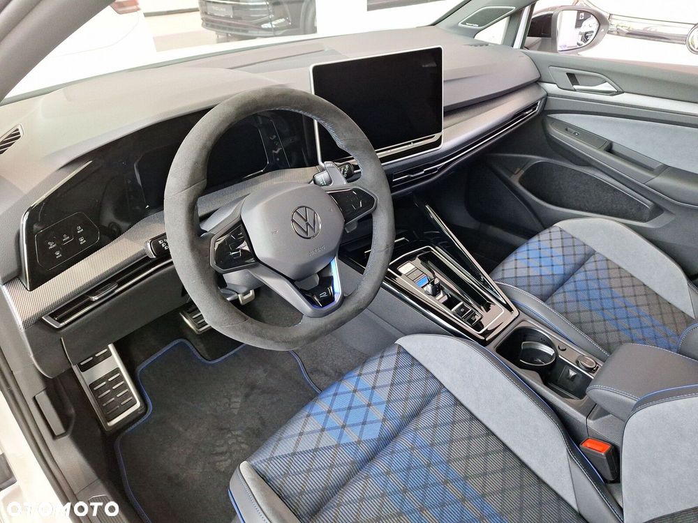 Volkswagen Golf Variant - 9