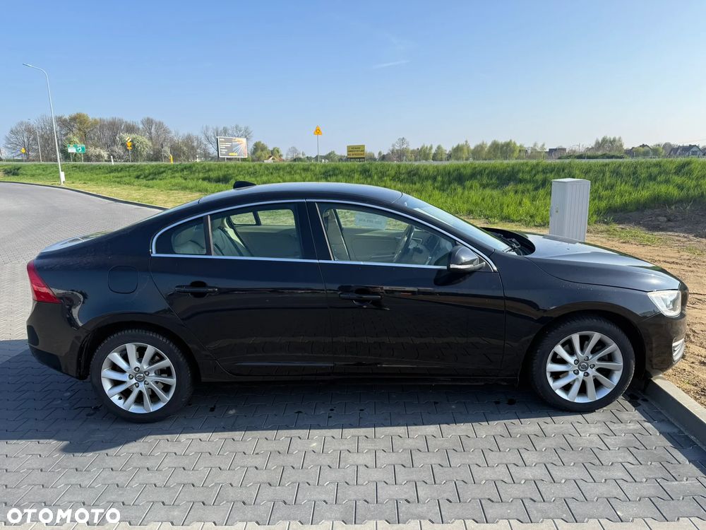 Volvo S60 T3 Summum - 6